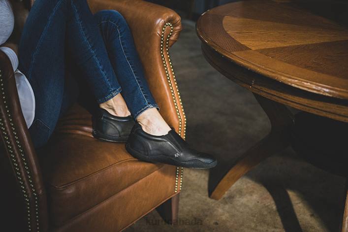 Kuru Shoes Jet Black/Fog Gray Women KIVI WIDE 84BZ90